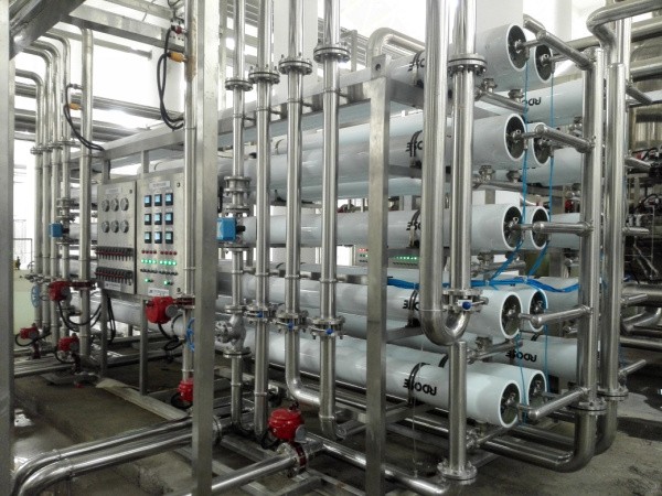 酒廠生產(chǎn)用反滲透處理設(shè)備
